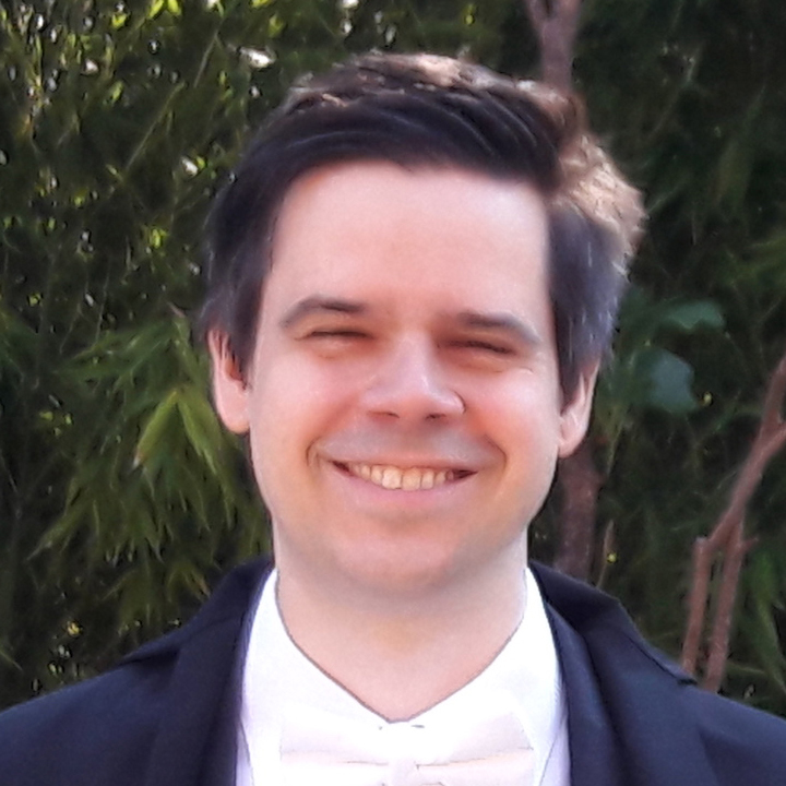 NYU SPS faculty member and SPS representative on university committees Antonio Saravanos