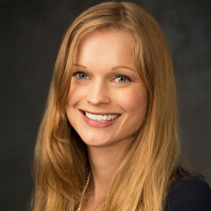 NYU SPS faculty member and SPS representative on university committees Mary Beth Altier